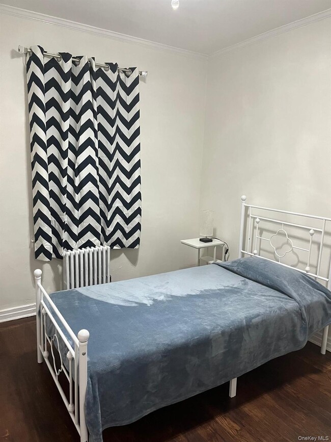 property at 168-04 Foch Blvd