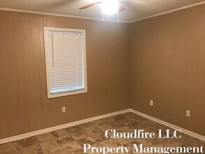 211 James Cir, Unit 218 in Oxford, MS - Building Photo - Building Photo