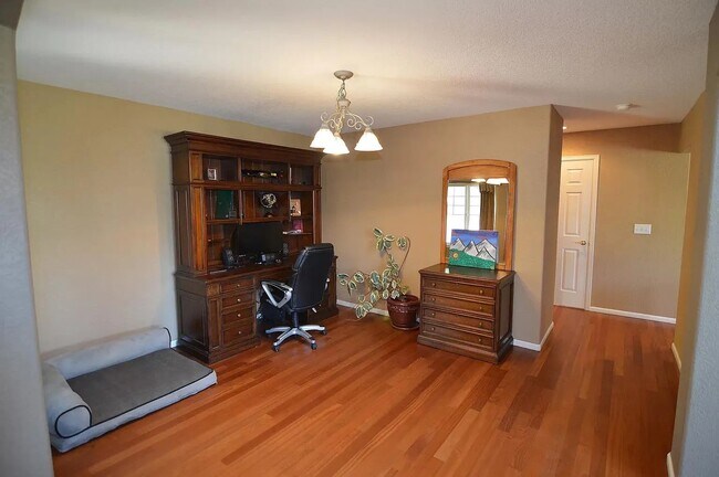 20107 E Dartmouth Dr in Aurora, CO - Building Photo - Building Photo