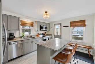 29 Malilly Rd in Portland, ME - Building Photo - Building Photo