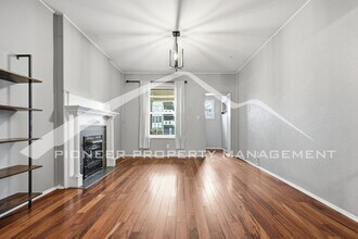 549 Logan St in Denver, CO - Building Photo - Building Photo