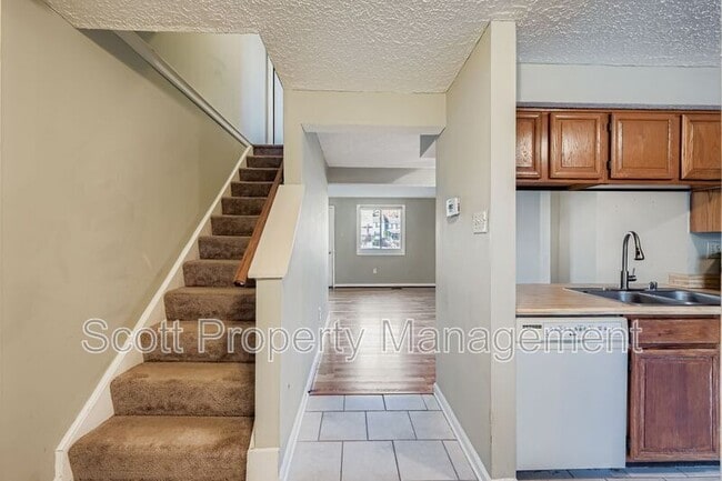 128 Long Meadow Ct in Abingdon, MD - Building Photo - Building Photo