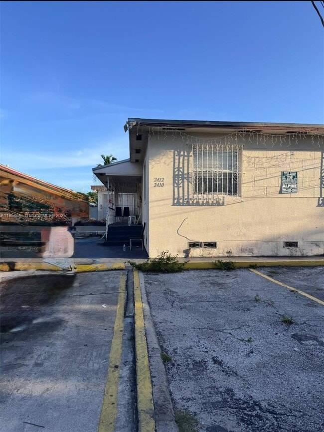 property at 2410 NW 34th St