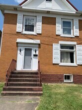 216 Wilson Ave in Uniontown, PA - Building Photo - Building Photo