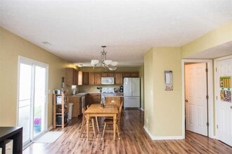 4 Bedroom 2.5 Bath Home in West Lafayette, IN - Building Photo - Building Photo