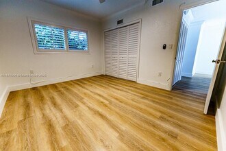 95 Edgewater Dr in Coral Gables, FL - Building Photo - Building Photo