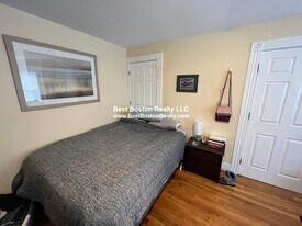 5-7 Blake St. Unit 4, Unit 4 in Cambridge, MA - Building Photo