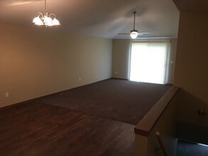 5200 N 9th Cir in Lincoln, NE - Building Photo - Building Photo