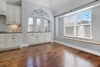 2324 Lynbridge Dr in Plano, TX - Building Photo - Building Photo