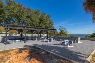 The Overlook at Pensacola Bay in Pensacola, FL - Building Photo - Building Photo