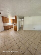 772 Garden Grove Ave in Norco, CA - Building Photo - Building Photo