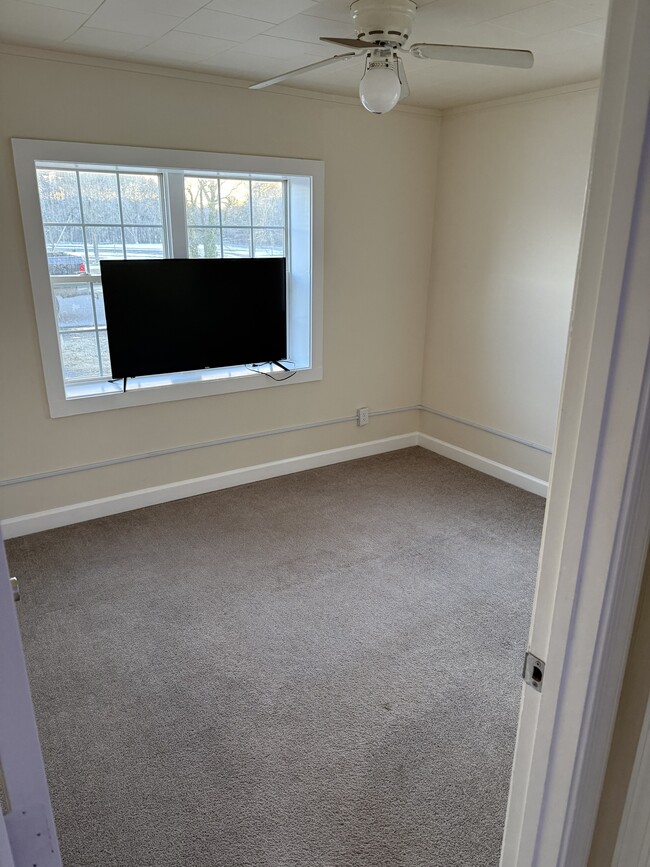 207 Broad St in Pocomoke City, MD - Foto de edificio - Building Photo