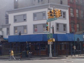 1343 Amsterdam Ave in New York, NY - Foto de edificio - Building Photo
