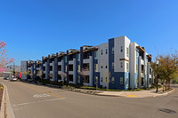 Fairbanks Terrace in San Diego, CA - Foto de edificio - Building Photo