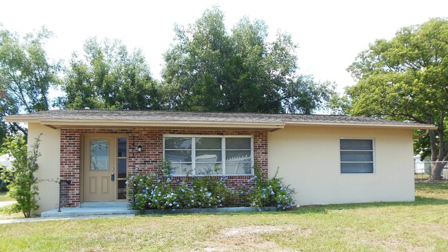 property at 2472 Evergreen Ave