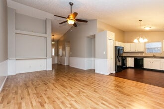 762 Kingston Cir in Brownsburg, IN - Building Photo - Building Photo