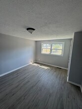 3812 W Bay Ave in Baltimore, MD - Building Photo - Building Photo