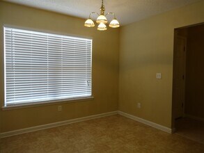 11127 Lauren Oak Ln in Jacksonville, FL - Building Photo - Building Photo