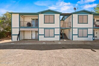 9928 E Birchwood Ave in Mesa, AZ - Building Photo - Building Photo