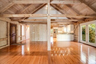 123 Cove Rd in Lyme, CT - Building Photo - Building Photo