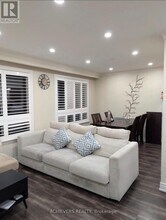 9 Milmink St in Toronto, ON - Building Photo - Building Photo