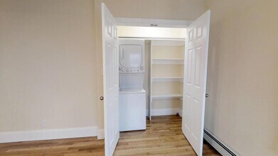 85 Walden St, Unit 2 in Cambridge, MA - Foto de edificio - Building Photo