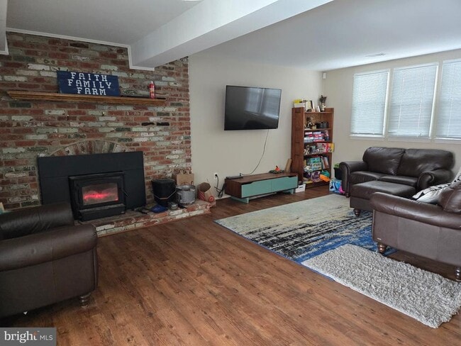 5407 Fantail Dr in Sykesville, MD - Building Photo - Building Photo