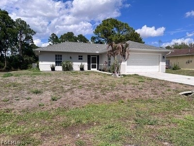 1107 Enrique St E in Lehigh Acres, FL - Building Photo - Building Photo
