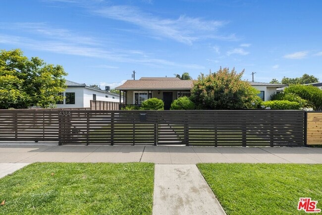 property at 4334 Lyceum Ave