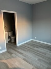 6115 Carmelita Ave in Huntington Park, CA - Foto de edificio - Building Photo