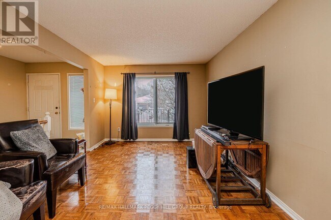 1974 Craig Rd in Innisfil, ON - Building Photo - Building Photo