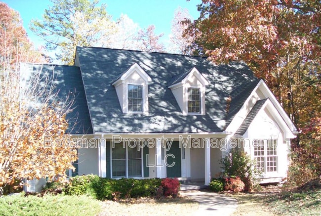 property at 170 Woodhaven Ridge