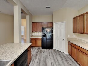 11387 Oaklawn Rd in Jacksonville, FL - Foto de edificio - Building Photo