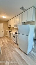 696 Kestner Rd in Atlantic Beach, FL - Building Photo - Building Photo