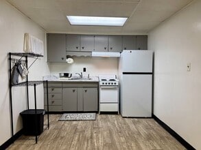 7 Marietta Ave in Fairbanks, AK - Building Photo - Building Photo