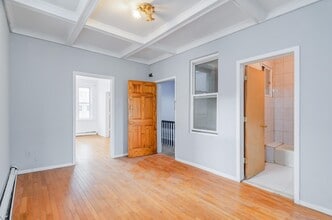 2982 John F. Kennedy Blvd in Jersey City, NJ - Building Photo - Building Photo