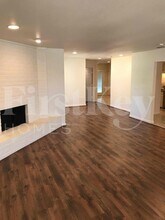 1217 Meadow Creek Dr in Lancaster, TX - Building Photo - Building Photo