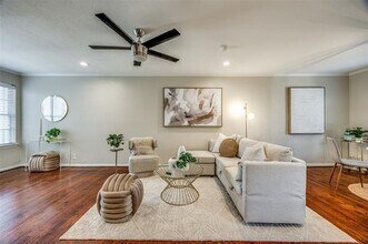 5010 N Hall St in Dallas, TX - Building Photo - Building Photo