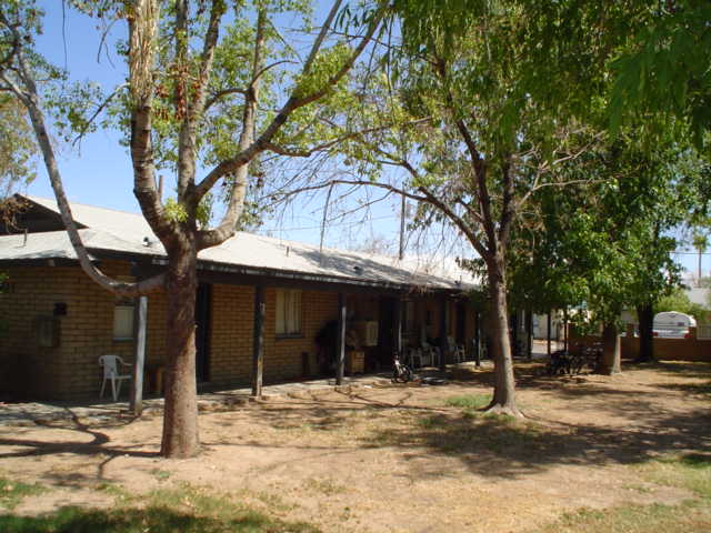 Well Stabilized 4 plex really good condition in Phoenix, AZ - Building Photo