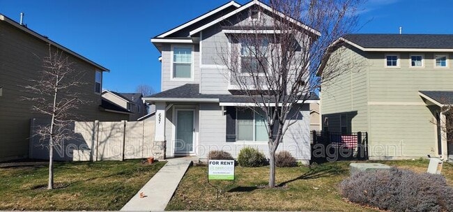 property at 657 N Manship Ave