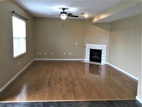 447 Hartford Ct in Maineville, OH - Building Photo - Building Photo