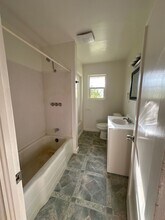 22622 Schaupp Rd in Klamath Falls, OR - Building Photo - Building Photo