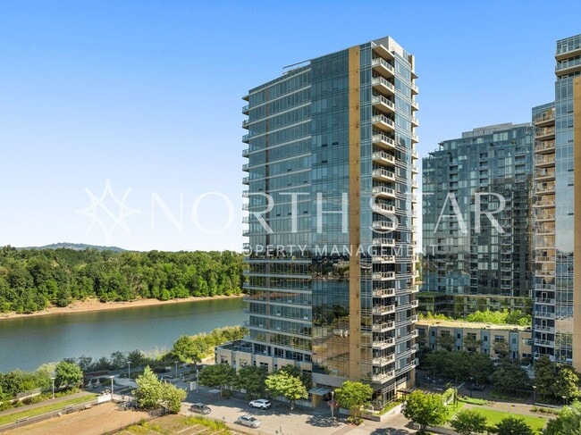 840 Curry in Portland, OR - Building Photo - Building Photo