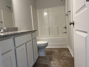 844 Summerwood Ln in Columbia, SC - Building Photo - Building Photo