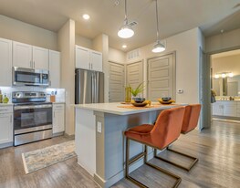 2105 Anderson Gibson Rd in Grapevine, TX - Building Photo