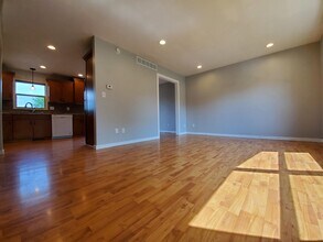 406 4th Ave NE in Byron, MN - Foto de edificio - Building Photo