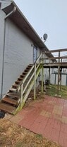 1505 W Chestnut St in Savannah, MO - Building Photo