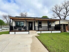 4136 Lisbon St in Fort Worth, TX - Building Photo