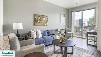 1811 E Apache Blvd in Tempe, AZ - Building Photo