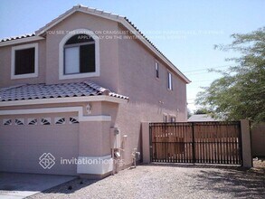 7111 N 77th Dr in Glendale, AZ - Building Photo - Building Photo